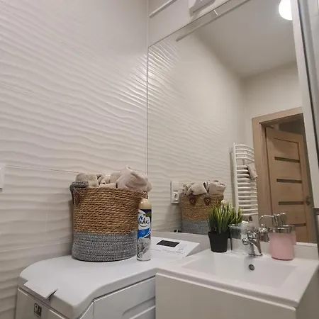 Mostowa 23 Bruno Apartment, Self Check-in 24h, Free Parking, Air-conditioning Апартаменти Познань